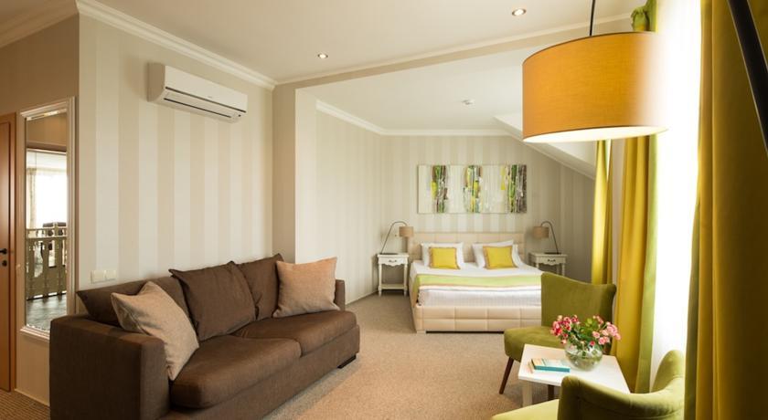 Hotel Otte Mirhorod Pokoj fotografie